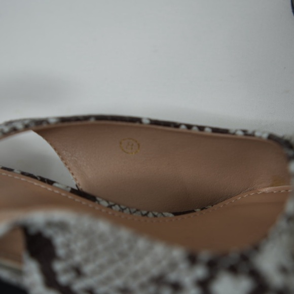 Snakeskin Patterned Heels - Picture 4 of 4